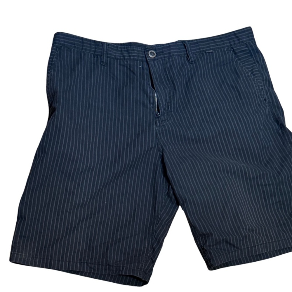 Hurley Men’s Black Striped Cotton Shorts | Size 36 | Casual Summer Style